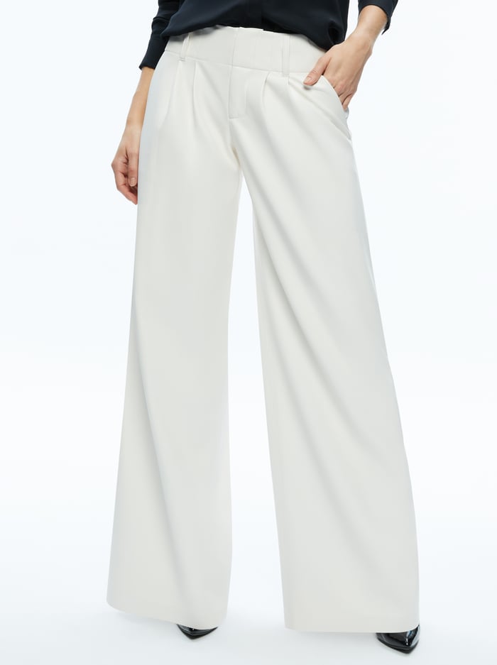 ANDERS VEGAN LEATHER LOW RISE PANT - OFF WHITE - Alice And Olivia