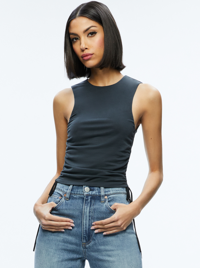 CHRISSY CREWNECK RUCHED CROP TOP - BLACK - Alice And Olivia