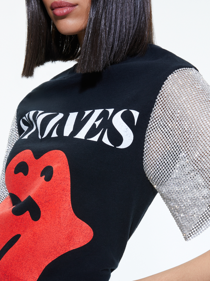 TARI CHAINMAIL SLEEVE TEE - BLACK/MULTI image 3 - Alice And Olivia