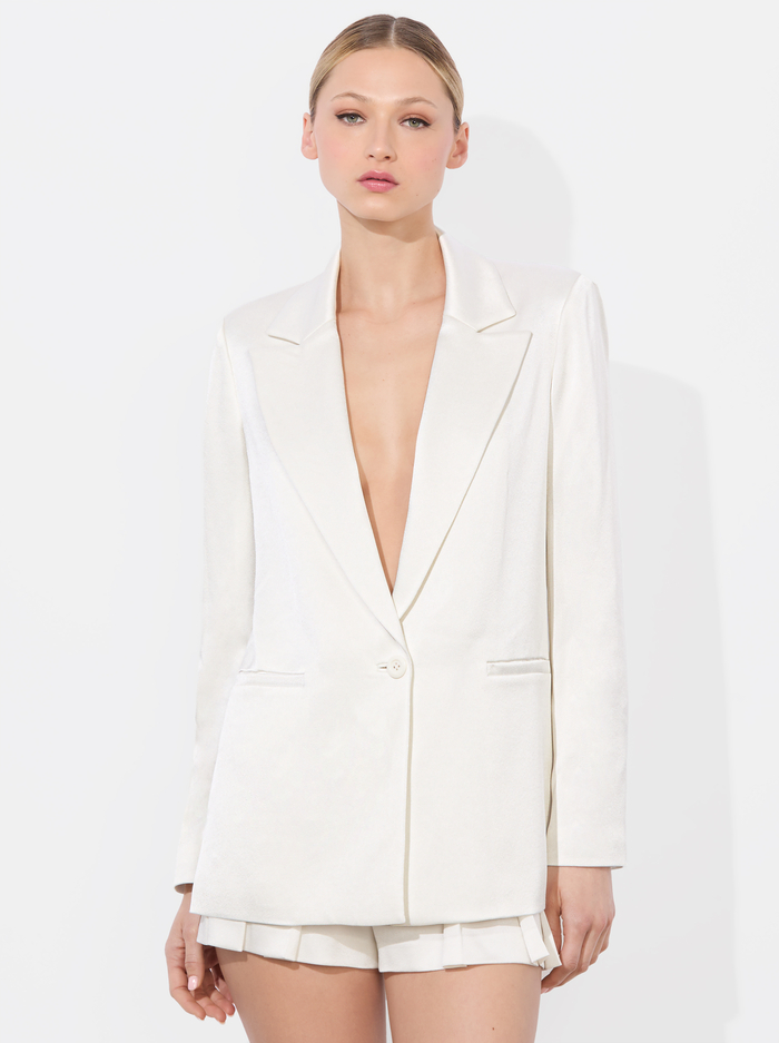 DENNY BOYFRIEND BLAZER - OFF WHITE - Alice And Olivia