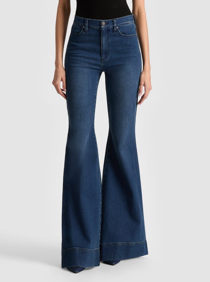 BEAUTIFUL BELL JEAN - LOVE TRAIN - Alice And Olivia