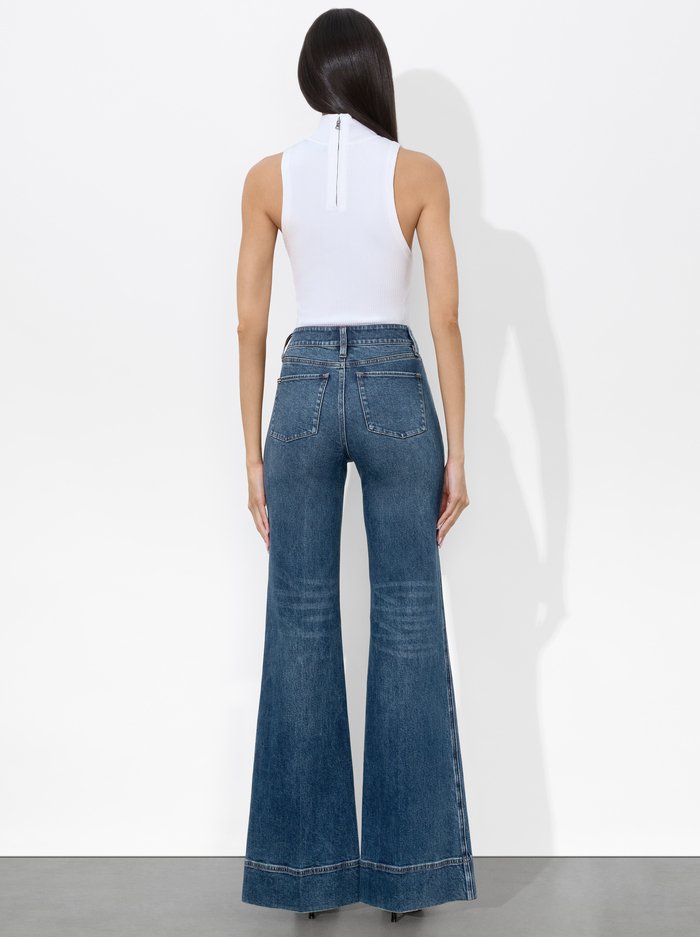 MISSA EXPOSED BUTTON JEAN - LOLA BLUE image 2 - Alice And Olivia