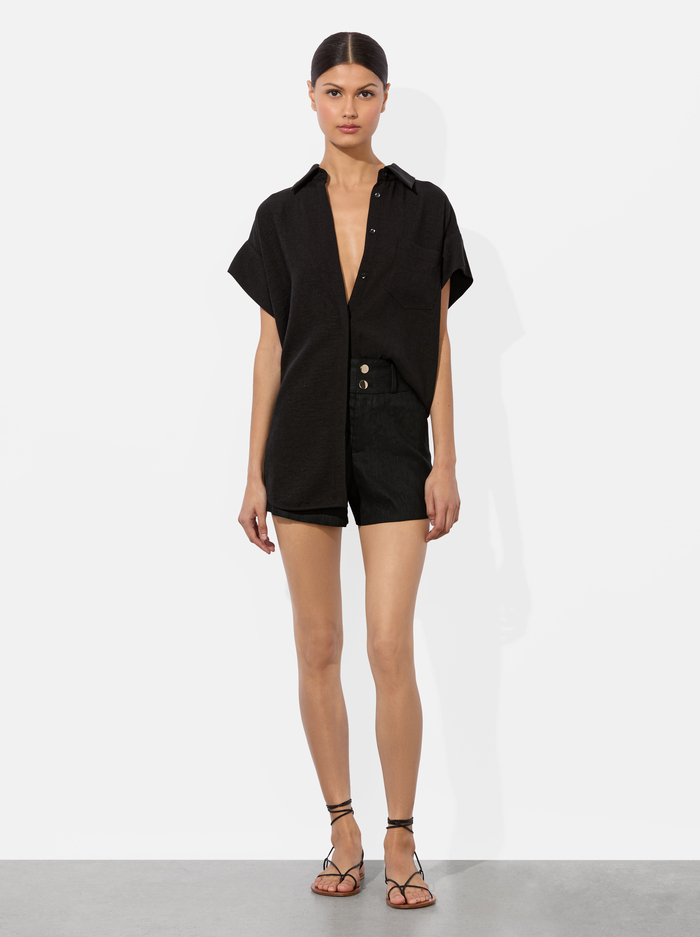 FINELY SHORT SLEEVE BUTTON DOWN - BLACK image 1 - Alice And Olivia