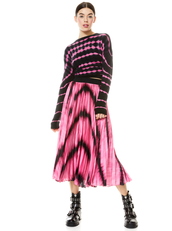 KATZ PLEATED MAXI SKIRT - WASHED TIE DYE PINK image 8 - Alice And Olivia