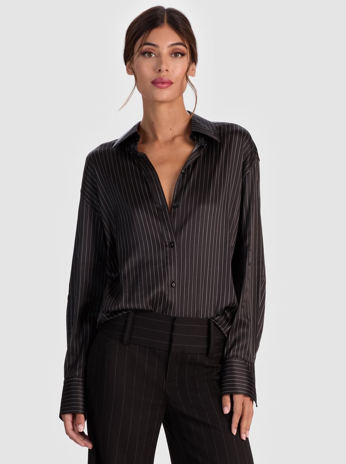 PERFECT BUTTON DOWN - BLACK/OFF WHITE - Alice And Olivia