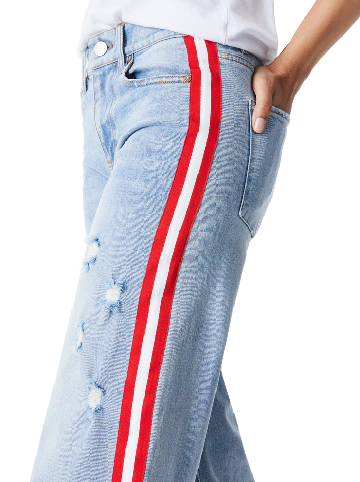 REY LOW RISE WIDE LEG JEAN - ROCKSTAR BLUE image 3 - Alice And Olivia