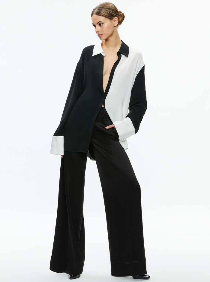 FINELY OVERSIZED BUTTON DOWN SHIRT - BLACK/OFF WHITE image 2 - Alice And Olivia