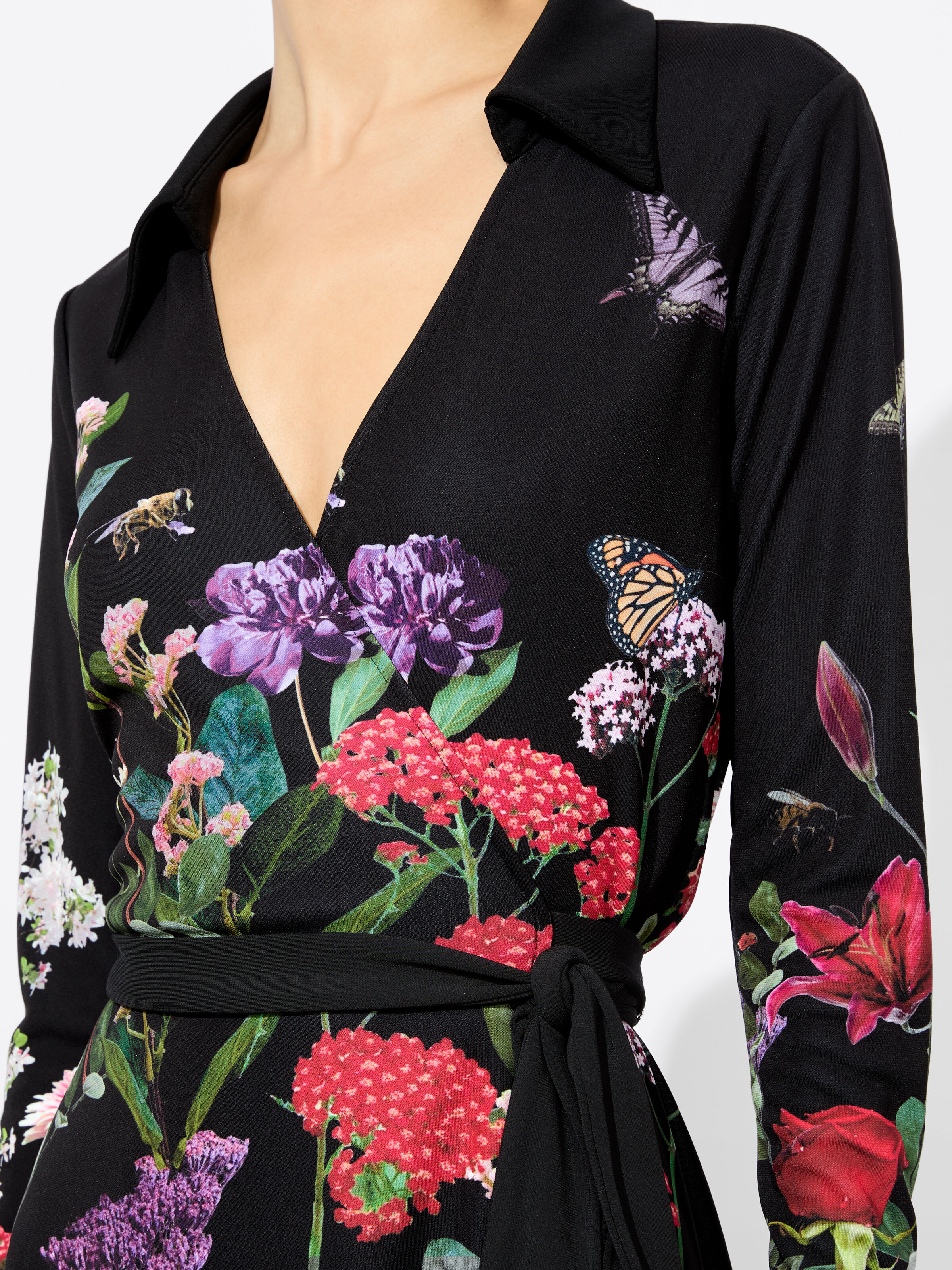 Delora Midi Dress In Secret Garden | Alice + Olivia