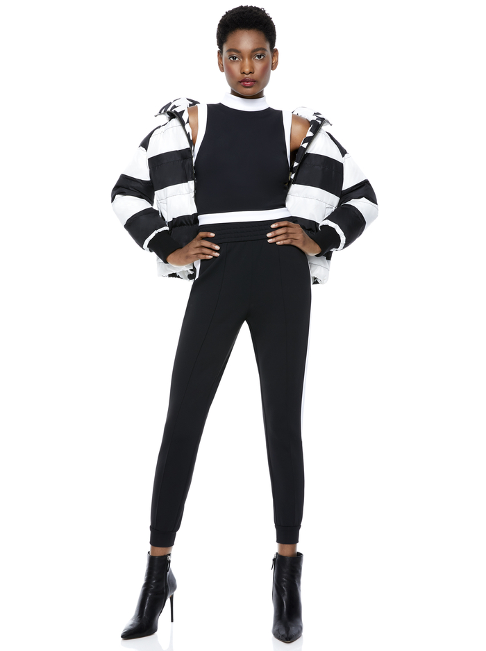 DURHAM REVERSIBLE PUFFER - HOUNDSTOOTH/COMBO image 3 - Alice And Olivia