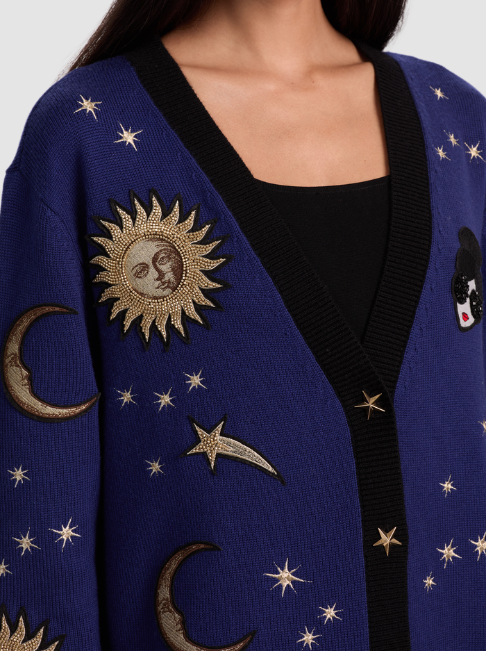 BRADFORD CELESTIAL STACEFACE CARDIGAN - MIDNIGHT MULTI image 4 - Alice And Olivia