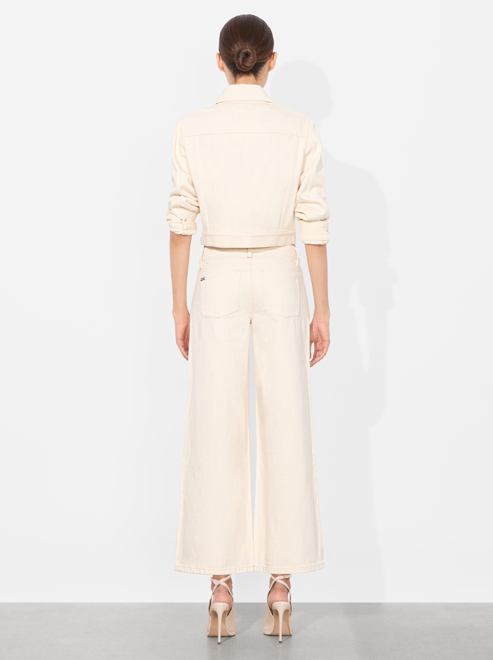 CHLOE DENIM JACKET - NATURAL image 2 - Alice And Olivia