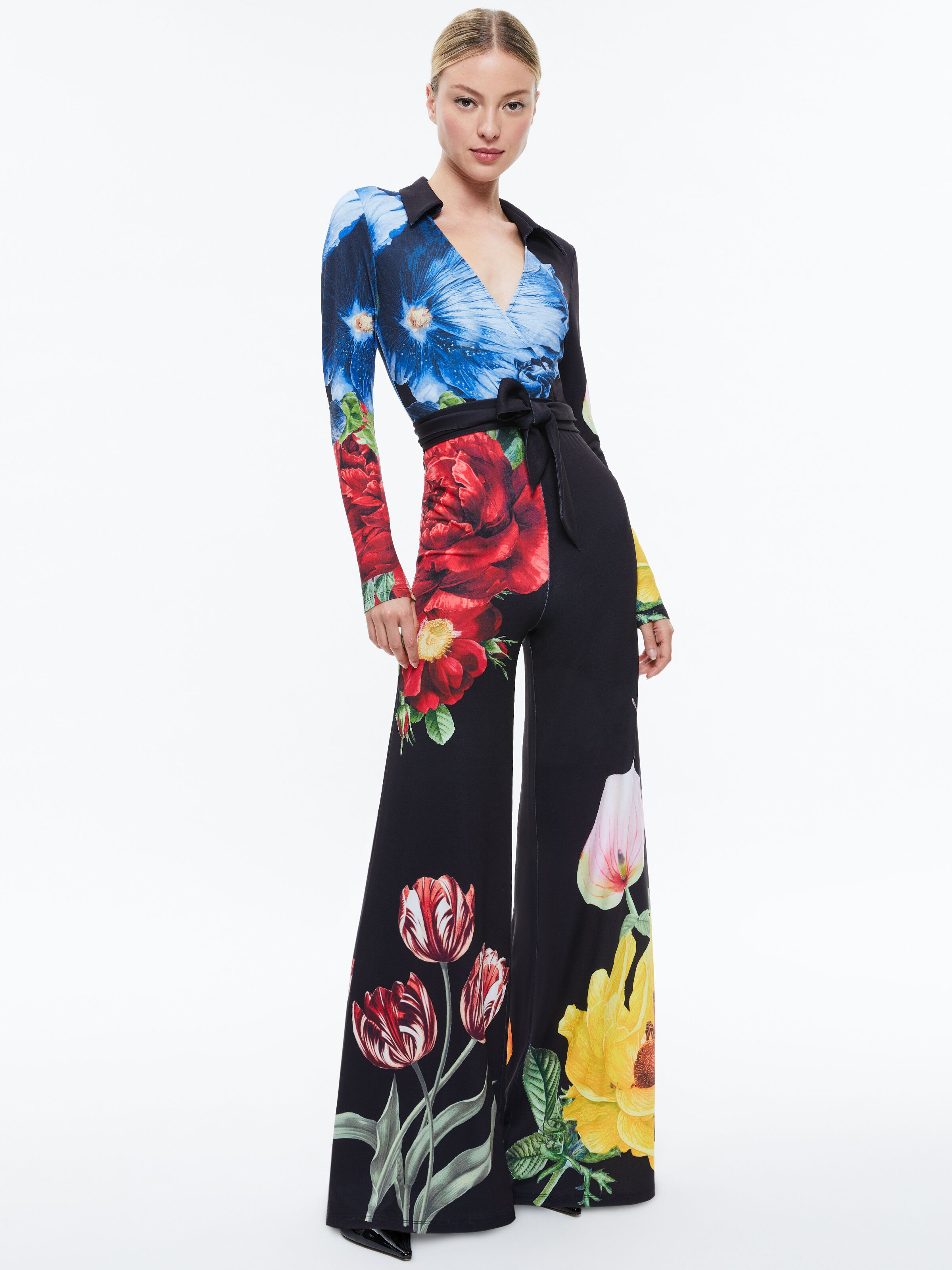 Melinda Wide Leg Wrap Jumpsuit In Le Parisien Black Alice Olivia