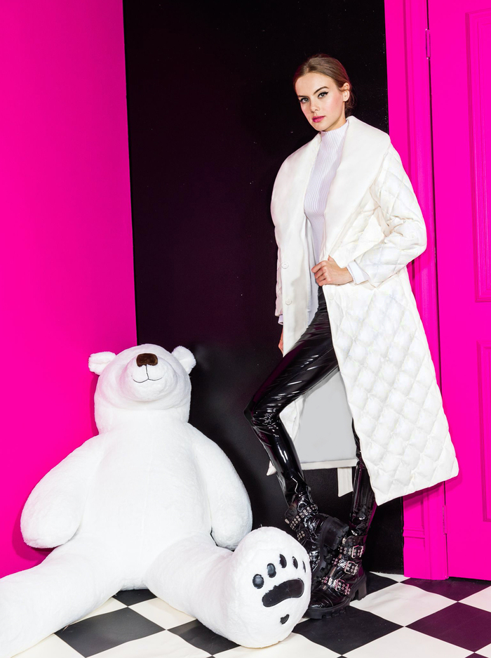 HELENA SHAWL COLLAR MAXI PUFFER - OFF WHITE image 6 - Alice And Olivia