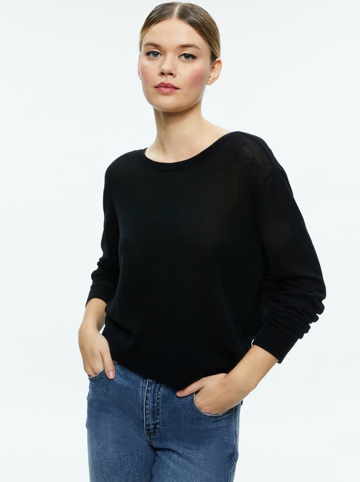 AKERS REVERSIBLE PULLOVER - BLACK - Alice And Olivia