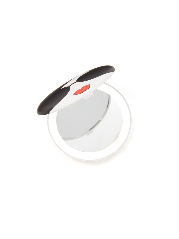 Ao X Fabfitfun Led Compact Mirror Alice And Olivia Portable led makeup mirror adjustable lighted mini circular travel sensing lighting cosmetic mirror wireless usb charging. ao x fabfitfun led compact mirror