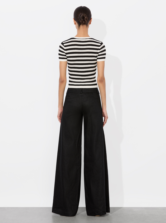 CIARA PULLOVER - SOFT WHITE/BLACK image 2 - Alice And Olivia