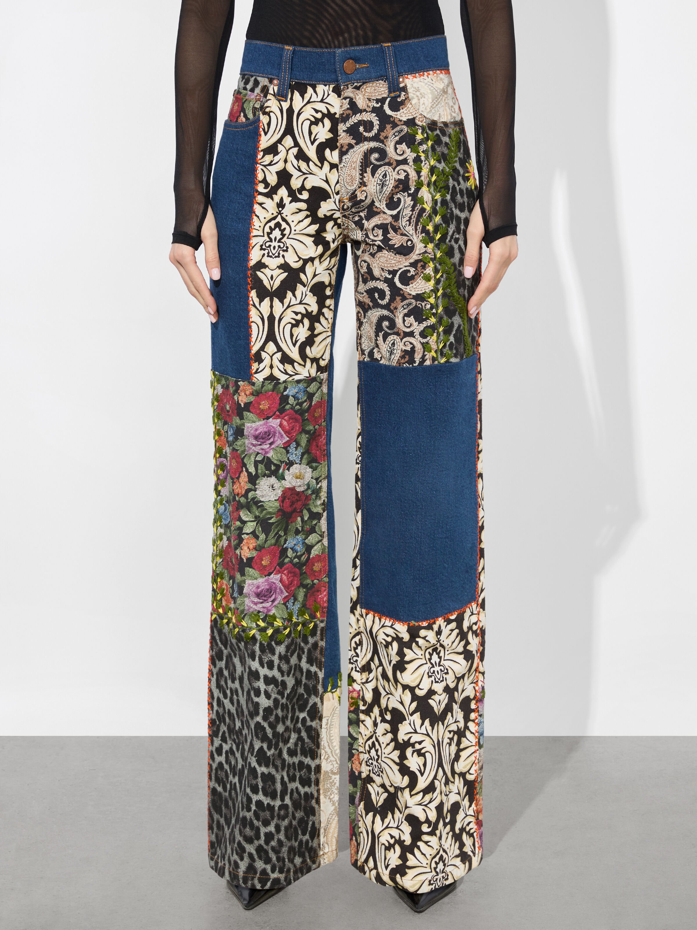 Weezy Mixed Media Jean In Lola Blue/multi | Alice + Olivia