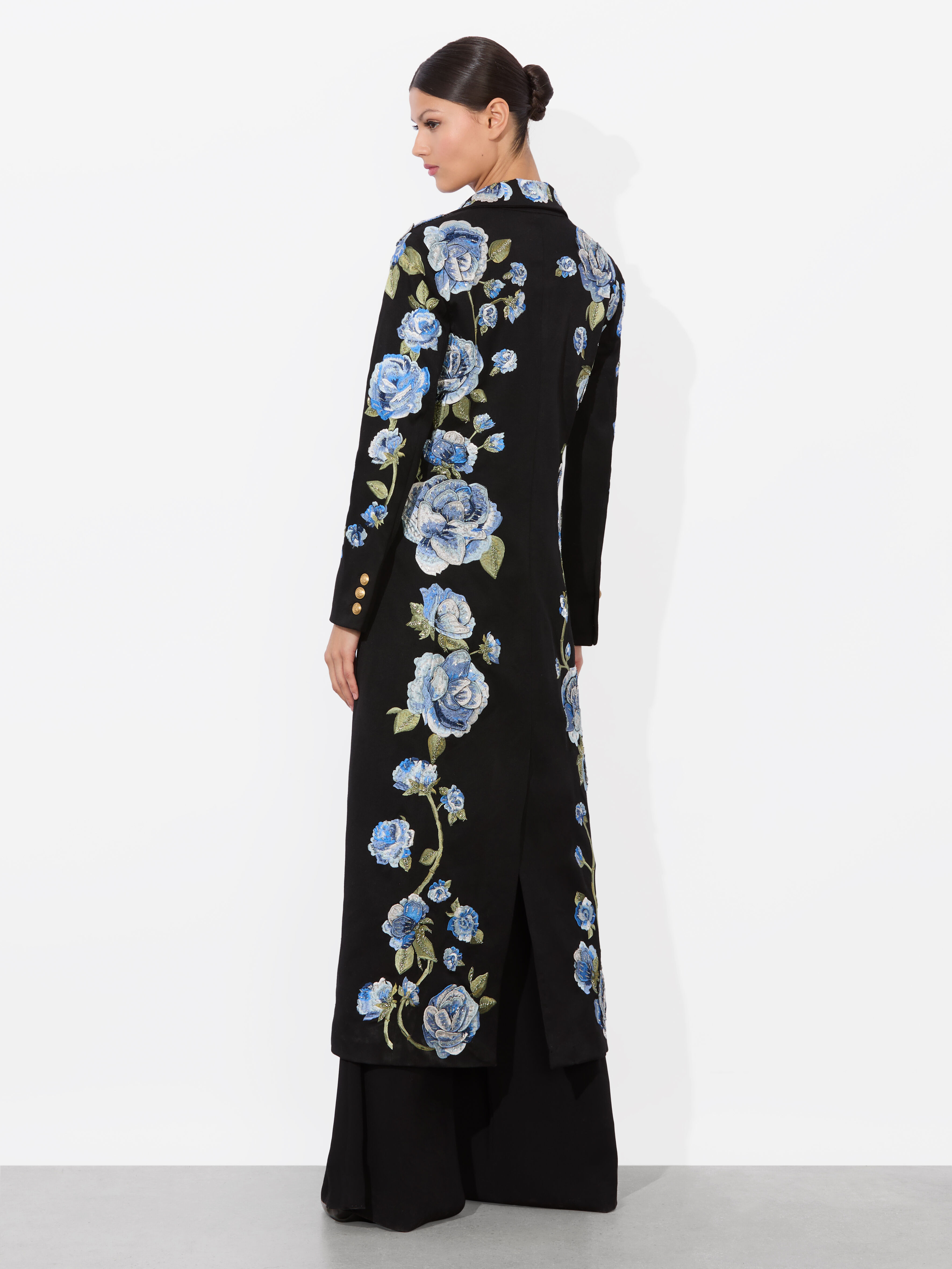 A+o X Kelly Dabbah Willa Placket Top In Thrive | Alice + Olivia