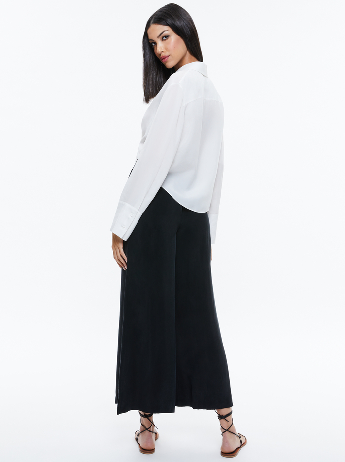 KENLEY PALAZZO CROPPED PANT - BLACK image 2 - Alice And Olivia