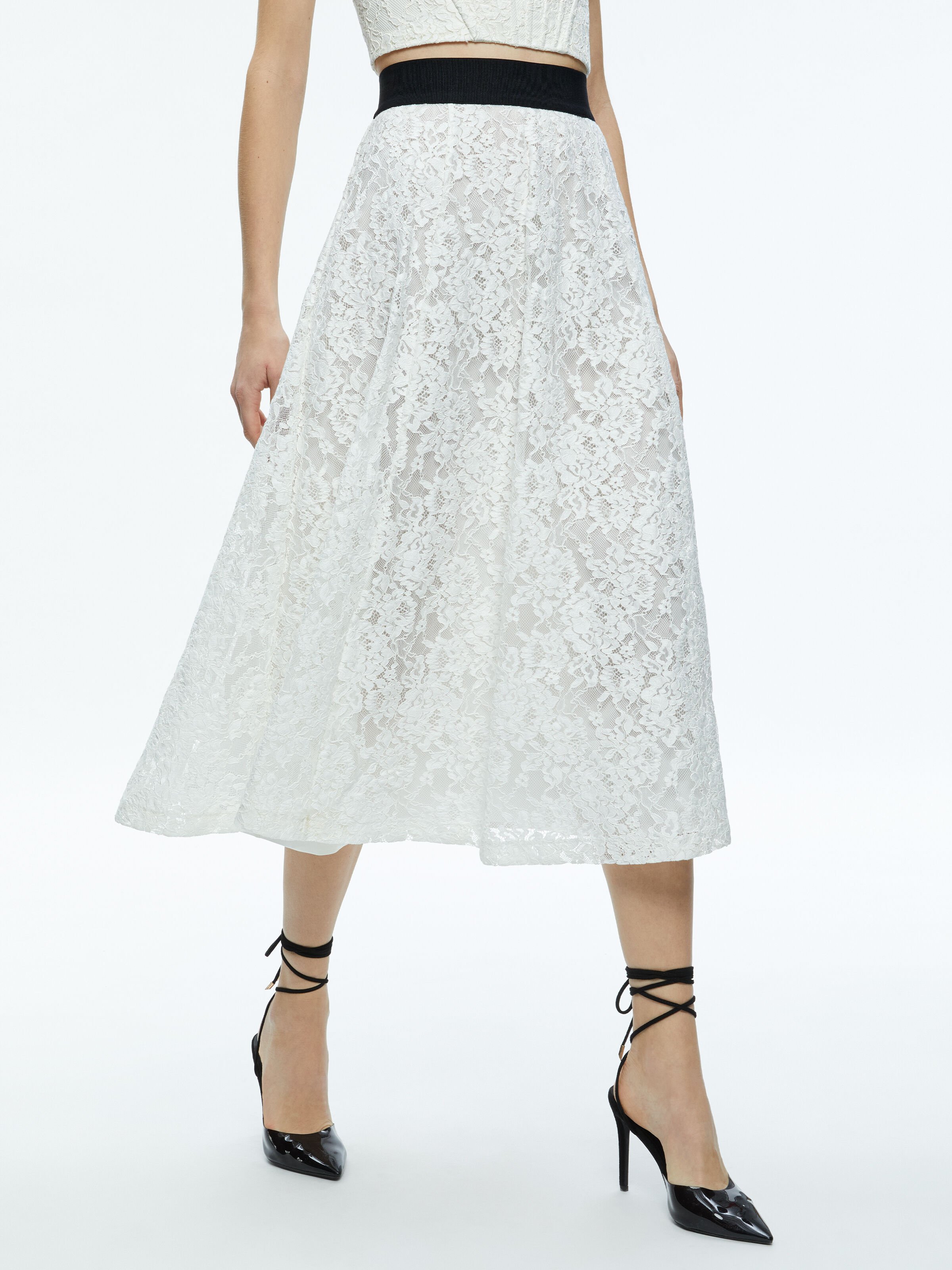 Earla Lace Midi Skirt In Off White Alice And Olivia