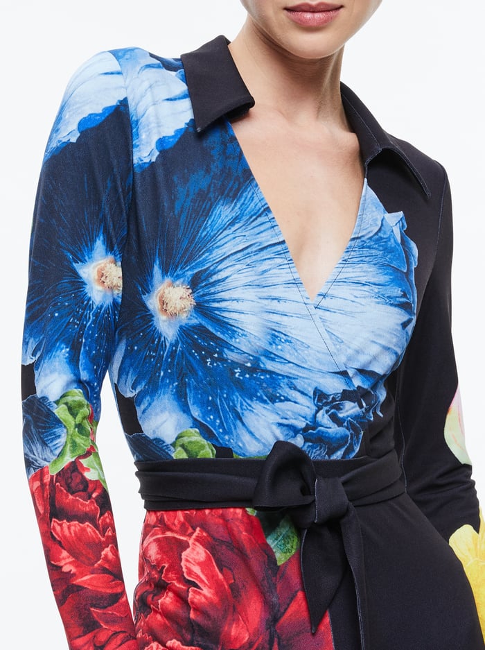 MELINDA WIDE LEG WRAP JUMPSUIT - LE PARISIEN BLACK image 3 - Alice And Olivia