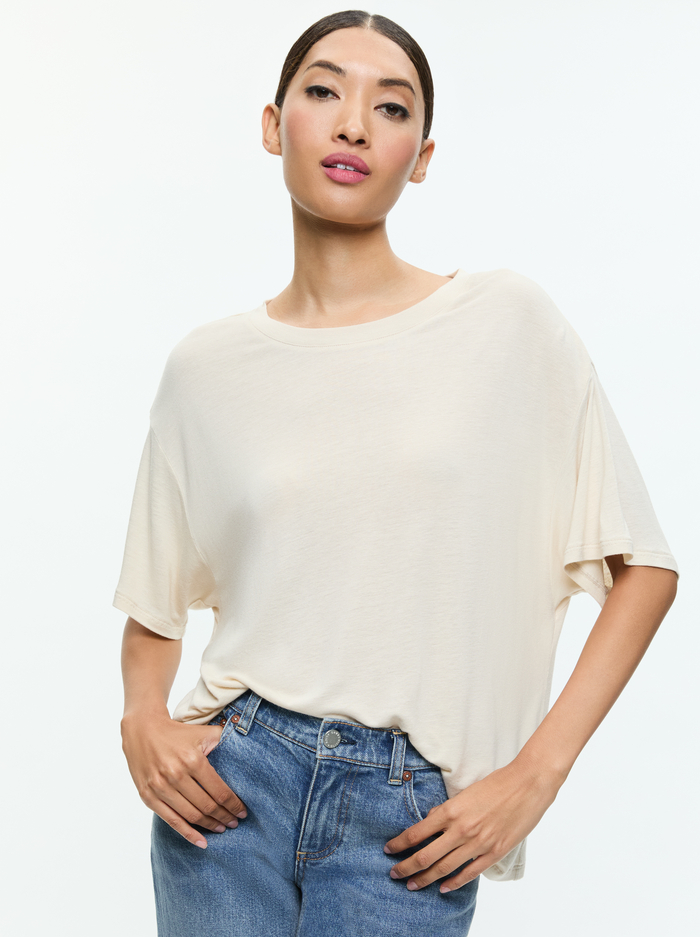 EVAN OVERSIZED TOP