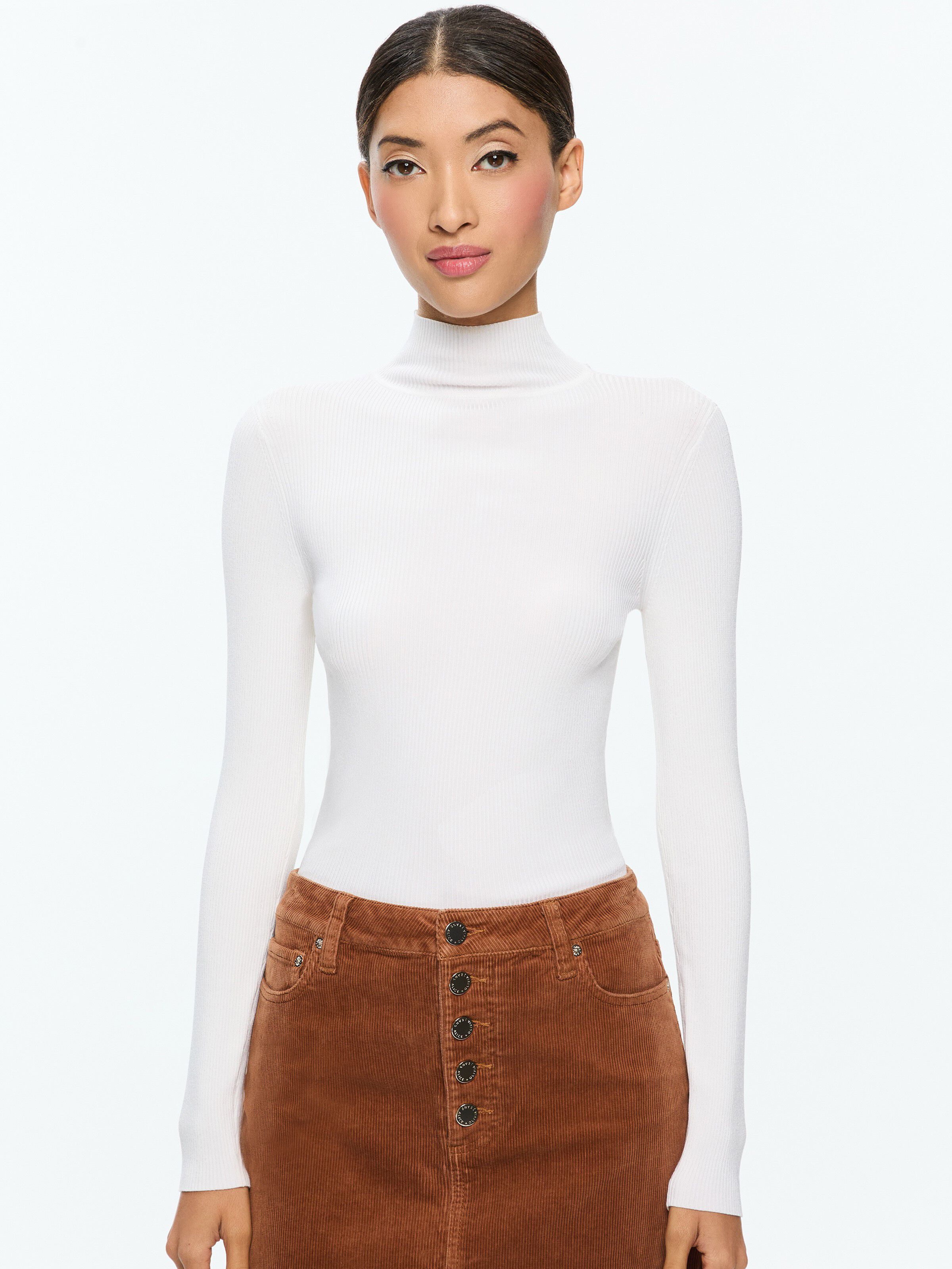 Roberta Ribbed Turtleneck In Soft White | Alice + Olivia