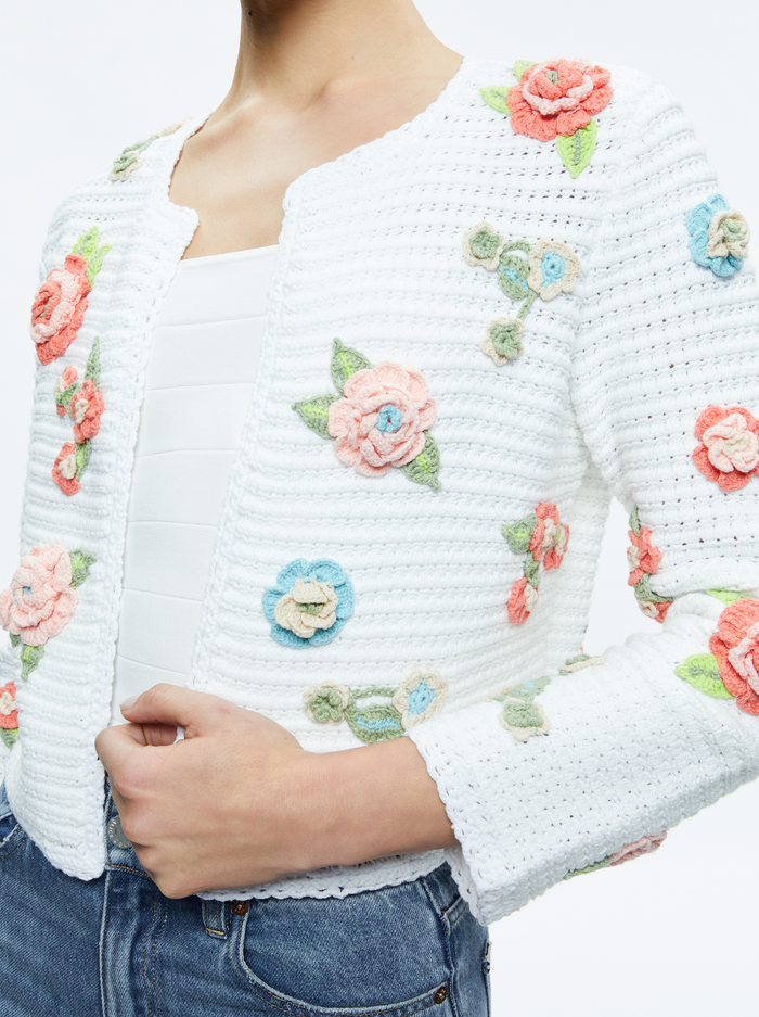 ANDERSON CARDIGAN - WHITE MULTI image 3 - Alice And Olivia