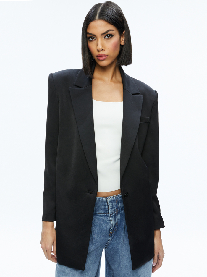 Olivia And In | Alice Oversized Black Colley Blazer