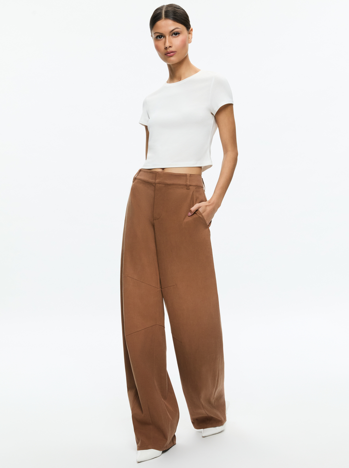 PORTER BALLOON TROUSER - CAMEL image 4 - Alice And Olivia