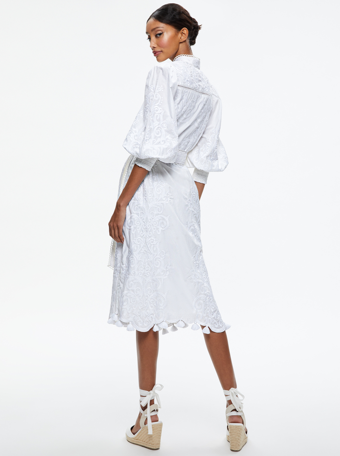 SHANLEY EMBROIDERED BUTTON FRONT MIDI DRESS - WHITE image 1 - Alice And Olivia