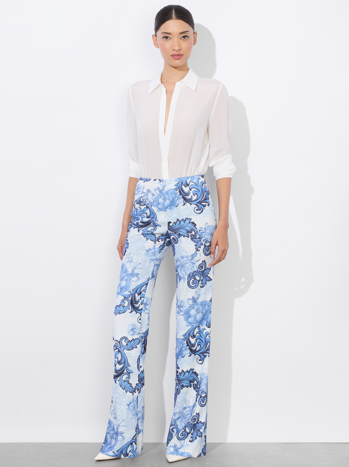TEENY BOOTCUT PANT - SCROLL SYMPHONY image 4 - Alice And Olivia