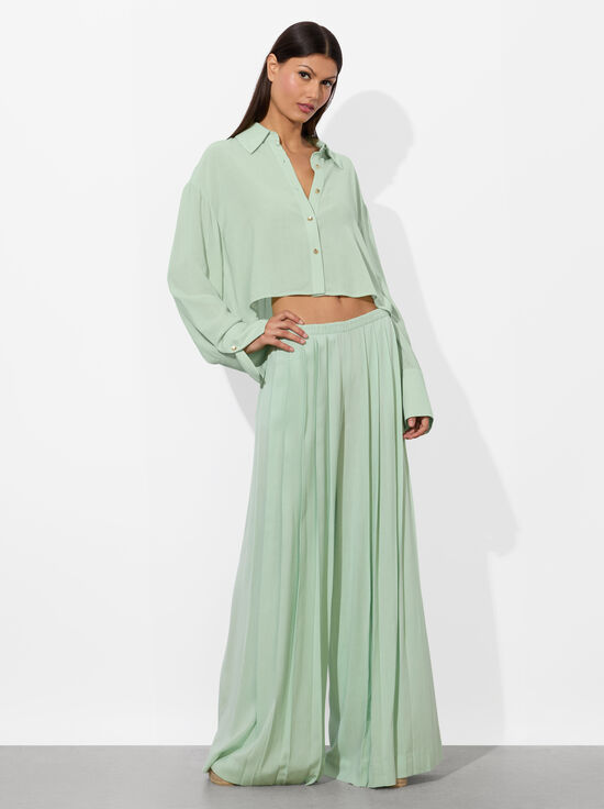 GREEN TEA-FINELY CROPPED BUTTON DOWN