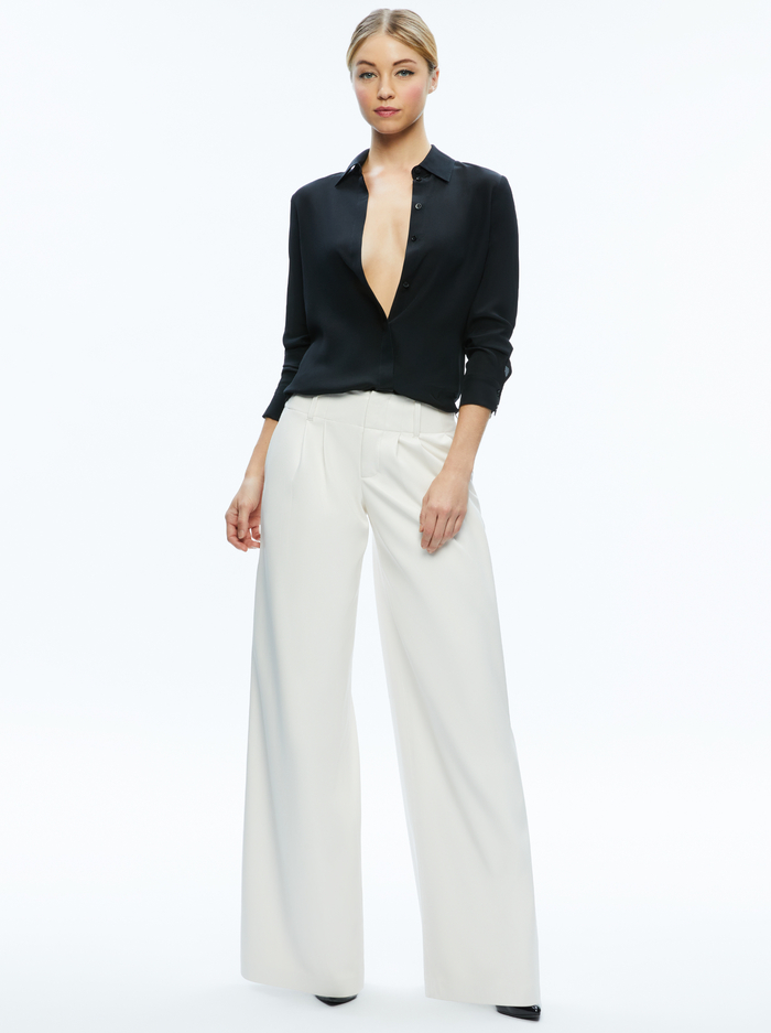 ANDERS VEGAN LEATHER LOW RISE PANT - OFF WHITE image 4 - Alice And Olivia