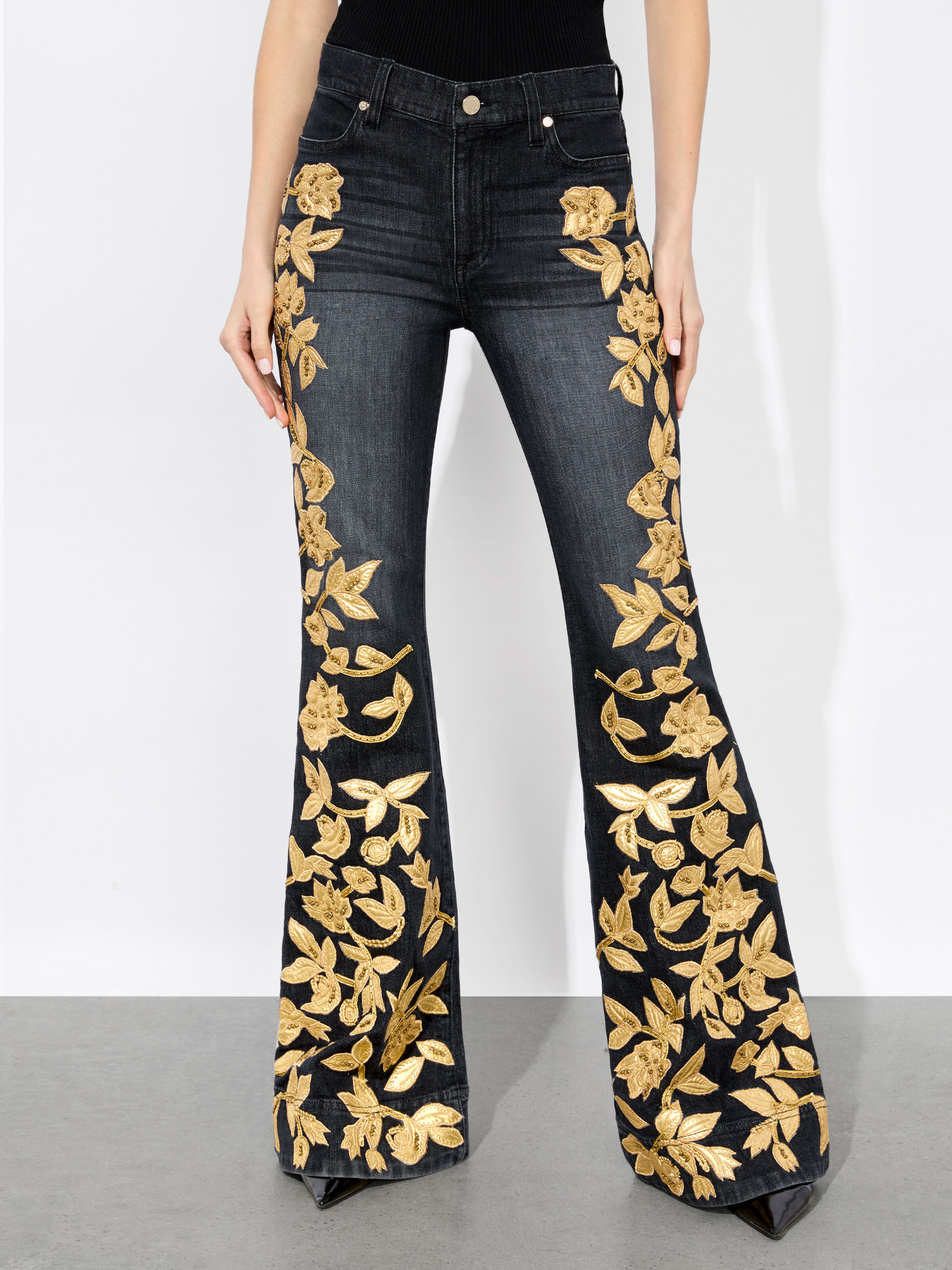 Sb Embellished Bell Jean In Maya Charcoal Black/gold | Alice + Olivia