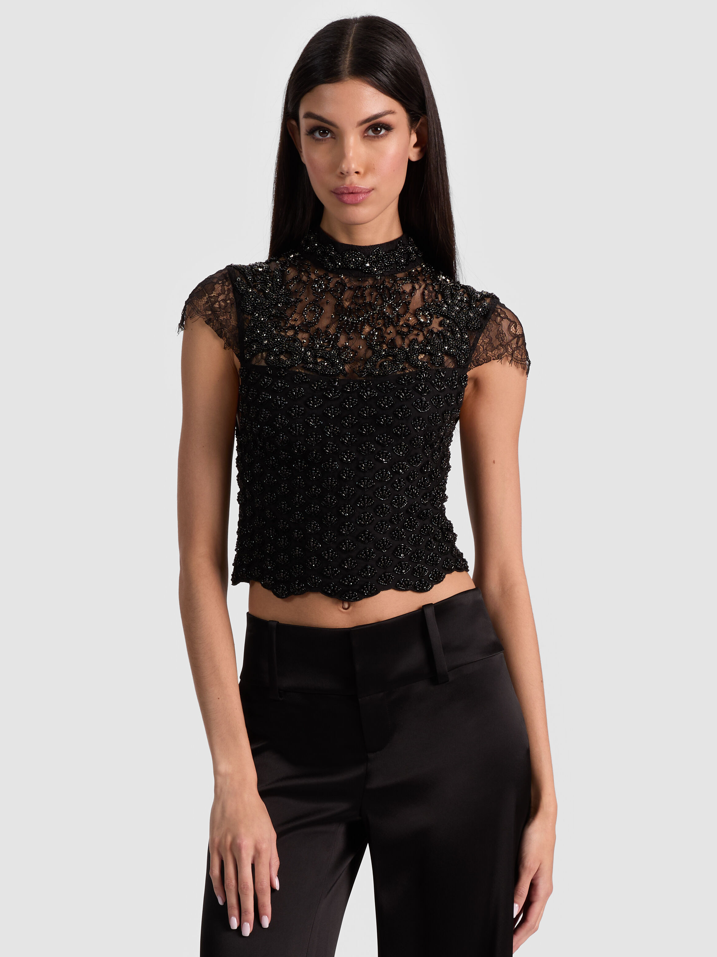 アリスアンドオリビアトップス Ceresi Embellished Crop Top In Off White/crystal | Alice +