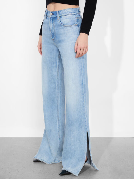 GEMMA LIGHT BLUE-WEEZY SLIT JEAN
