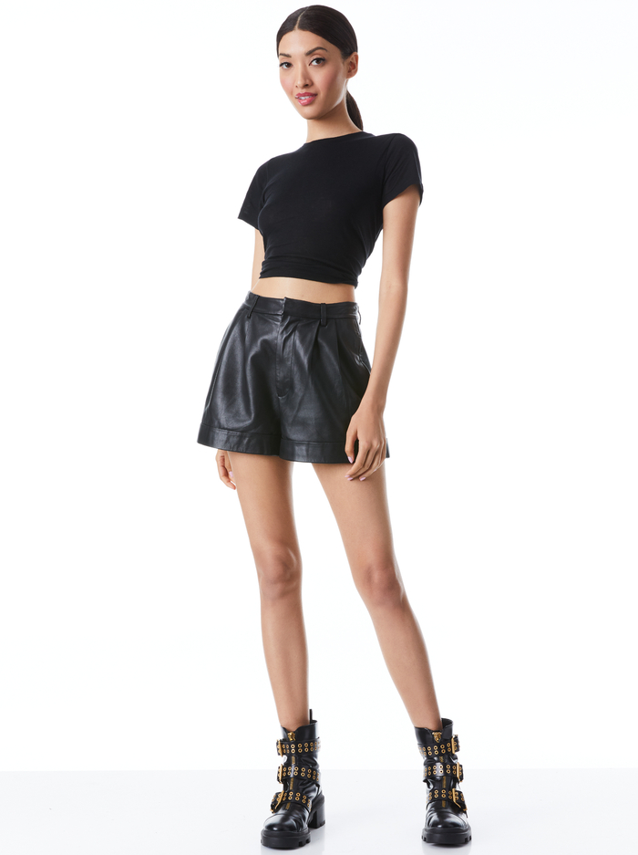 CINDY CLASSIC CROPPED TEE - BLACK image 2 - Alice And Olivia