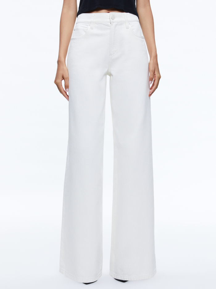 TRISH MID RISE BAGGY JEAN - ECRU - Alice And Olivia
