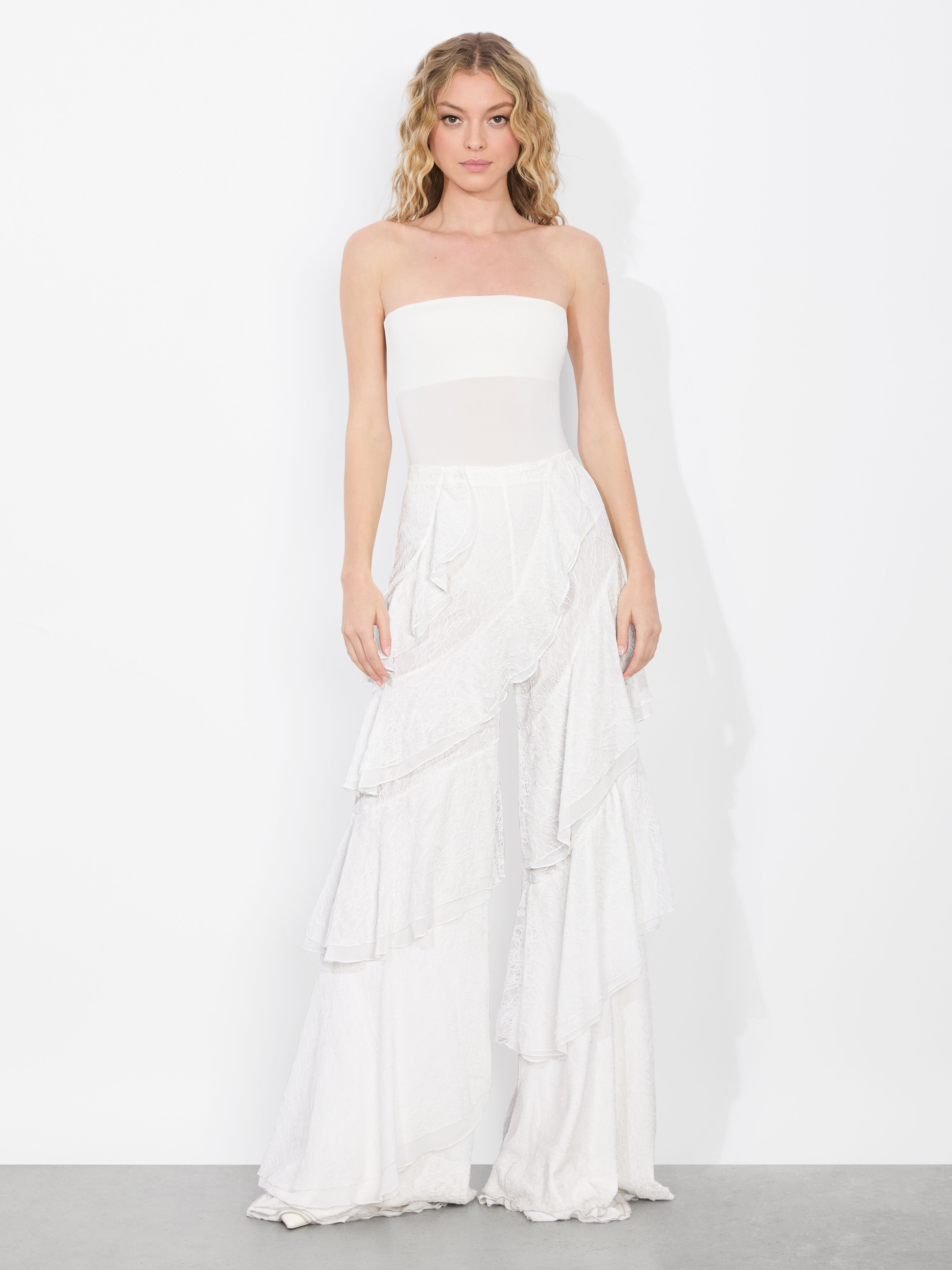 【関税無・国内発】 Off-White / Pleated Maxi Skir / スカート Katz Pleated Maxi Skirt In Off White | Alice + Olivia