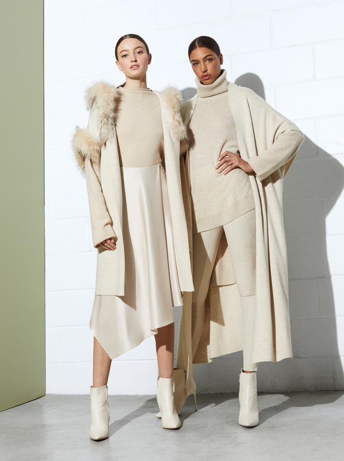 SAWYER TURTLENECK PULLOVER - OATMEAL image 6 - Alice And Olivia