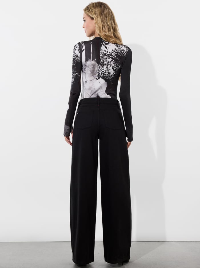 DELAINA MOCK NECK TOP - RENAISSANCE FRESCO image 2 - Alice And Olivia
