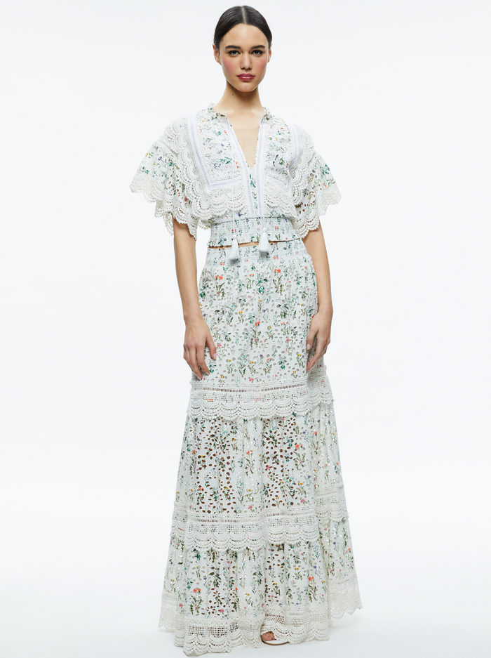 TABITHA LACE BUTTON FRONT CROPPED BLOUSE - GEORGIA FLORAL image 4 - Alice And Olivia