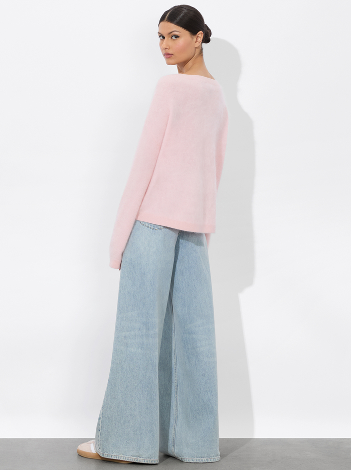 WILLIAMS CASHMERE PULLOVER - SHELL PINK image 2 - Alice And Olivia