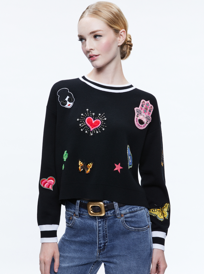 STACEFACE PULLOVER - BLACK MULTI - Alice And Olivia