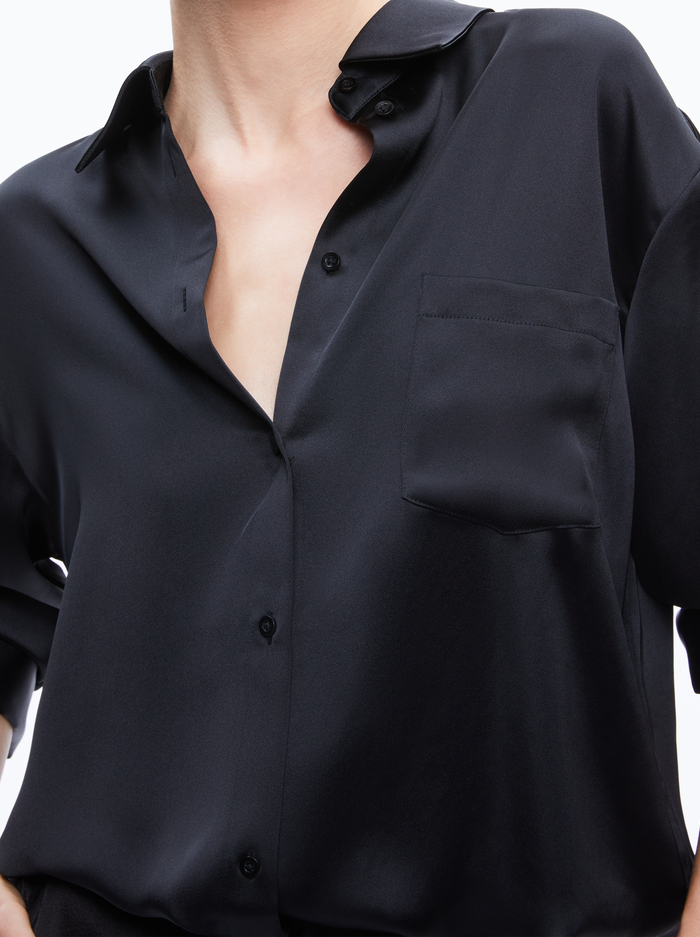 FINELY OVERSIZED BUTTON DOWN SHIRT - BLACK image 3 - Alice And Olivia