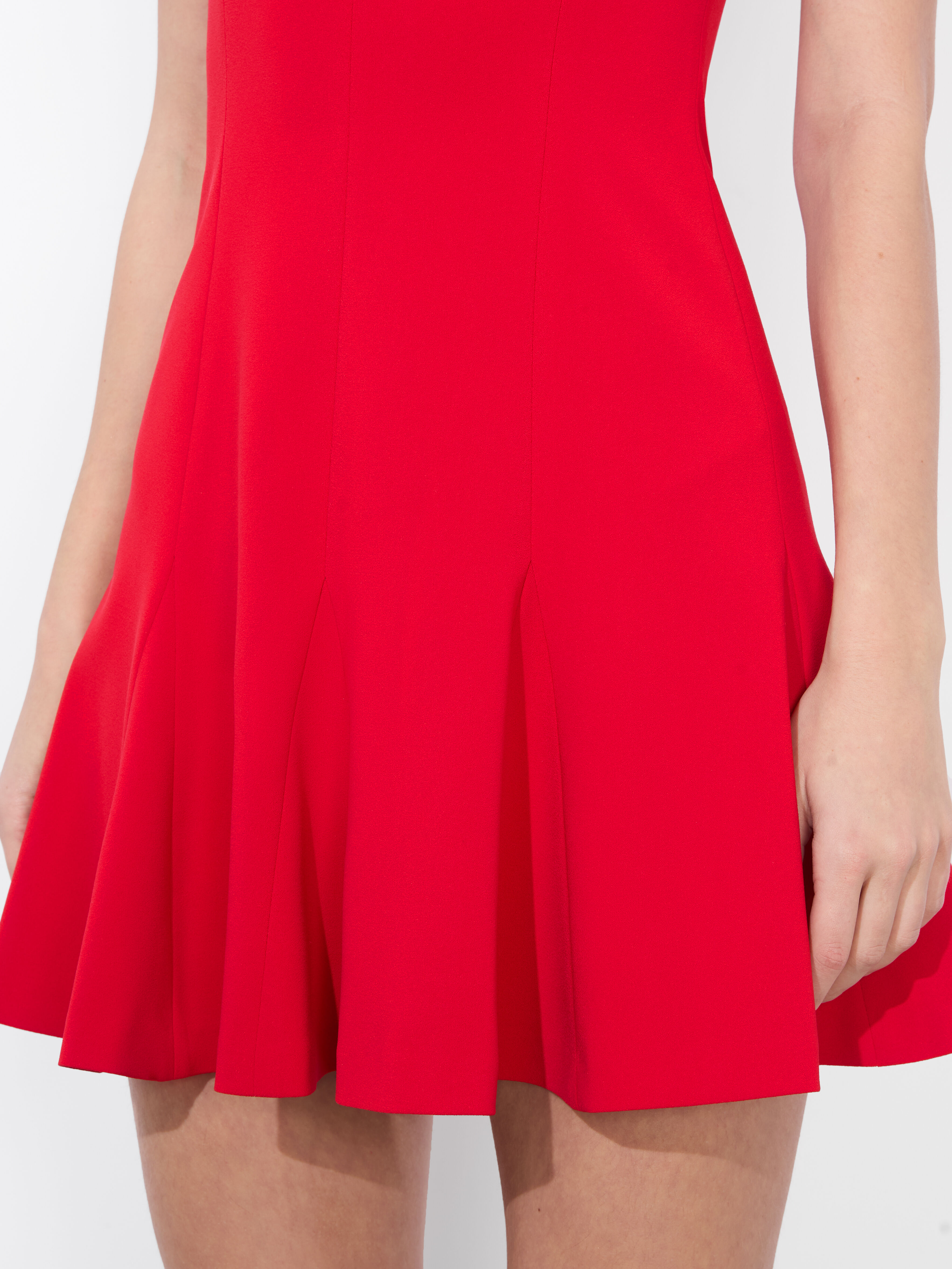 Chara Flared Midi Dress In Bright Ruby | Alice + Olivia