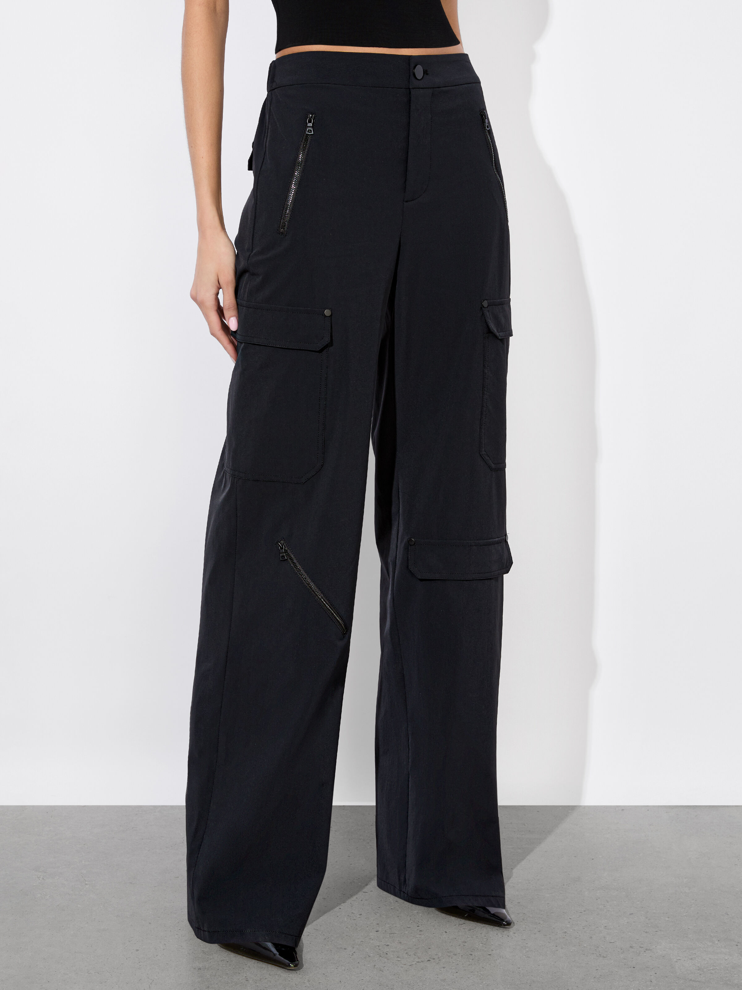 MILO CARGO PANT in BLACK | ALICE + OLIVIA