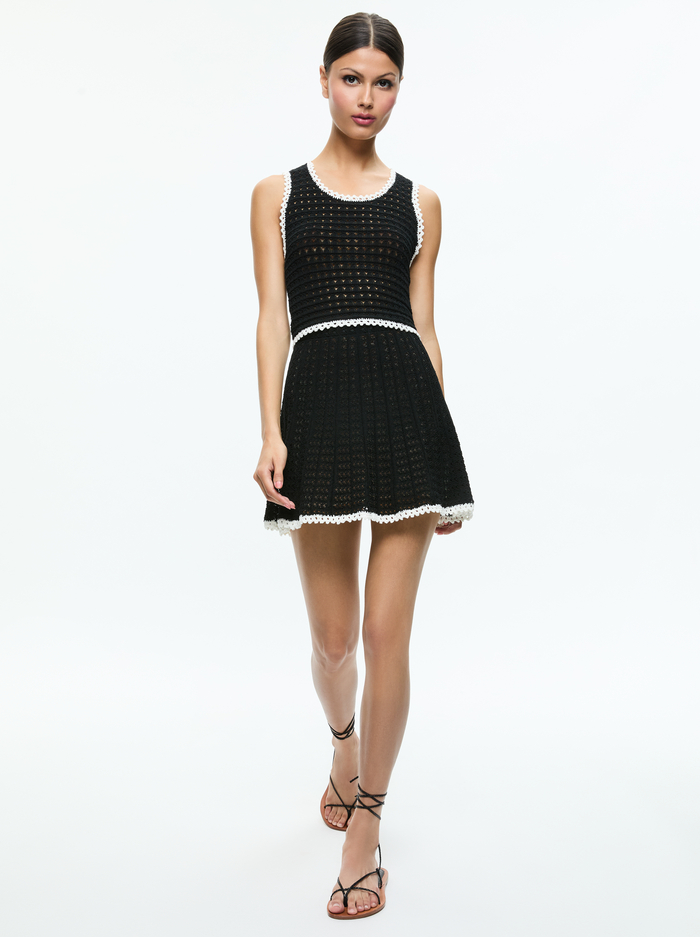 FLORRIE SKIRT - BLACK/VANILLA image 4 - Alice And Olivia