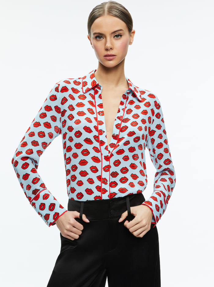 WILLA PLACKET TOP WITH PIPING - KISS KISS BLUE - Alice And Olivia